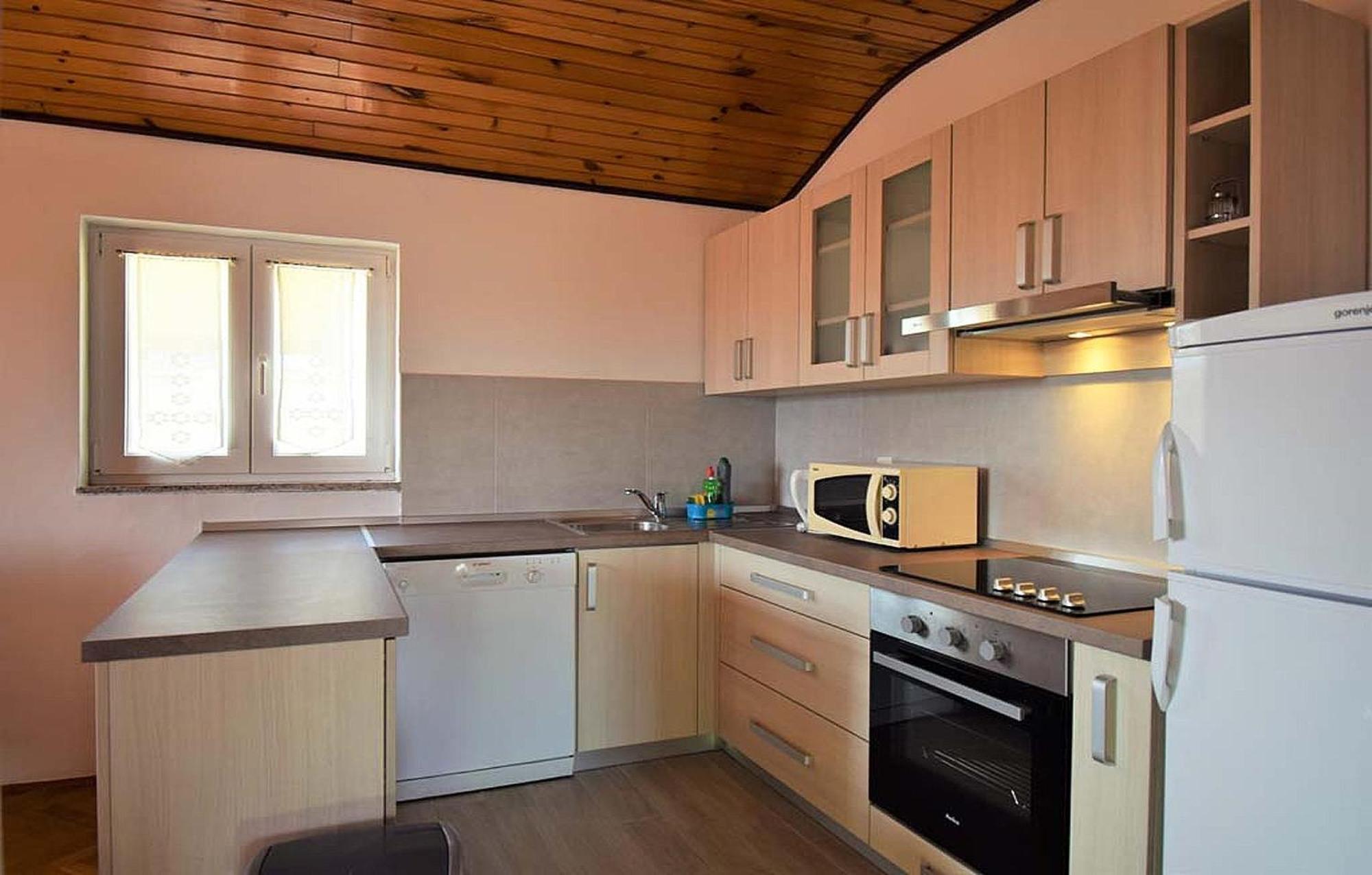 Loris Apartment Lopar